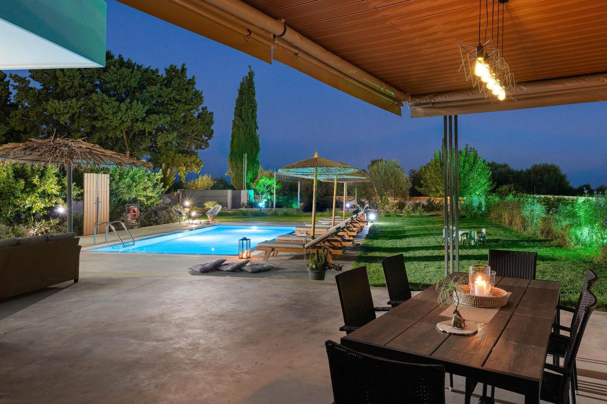 Ethria Pool Villa With Heated Jacuzzi Afando Esterno foto