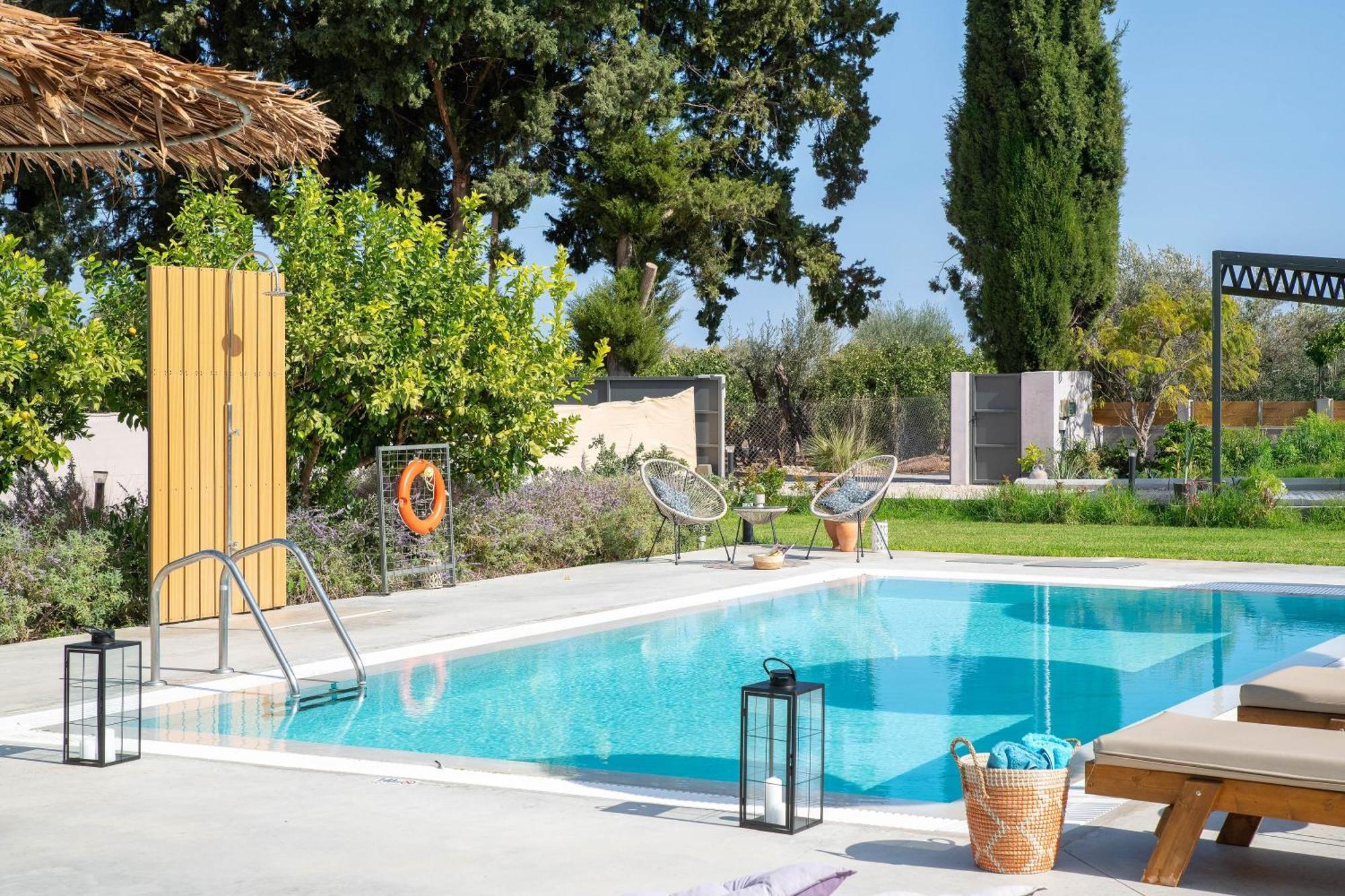 Ethria Pool Villa With Heated Jacuzzi Afando Esterno foto